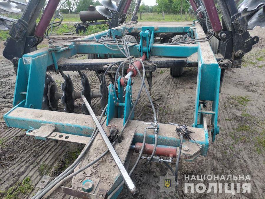 На Житомирщині поліція розслідує вибух під час польових робіт